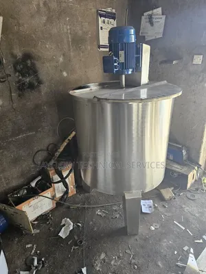 Heavy Duty Chemical/Soap Mixing Tank.
