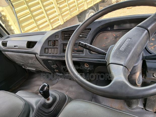 Isuzu FVZ 2009 - thumbnail 9
