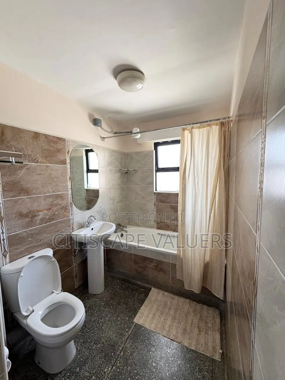 3bdrm Apartment in Nyayo Estate for sale