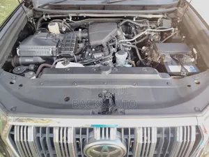 Toyota Land Cruiser Prado 2.7 2019 Black