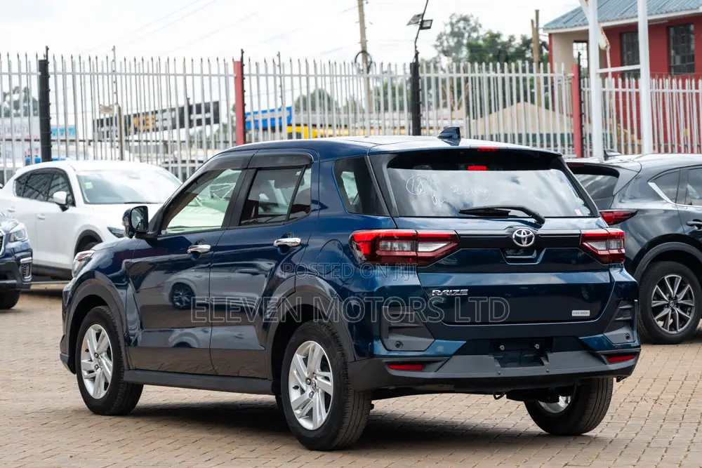 Toyota Raize 2019 Blue