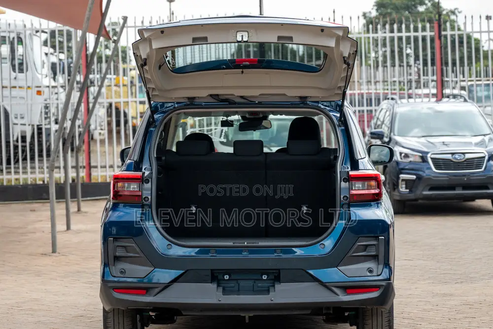 Toyota Raize 2019 Blue