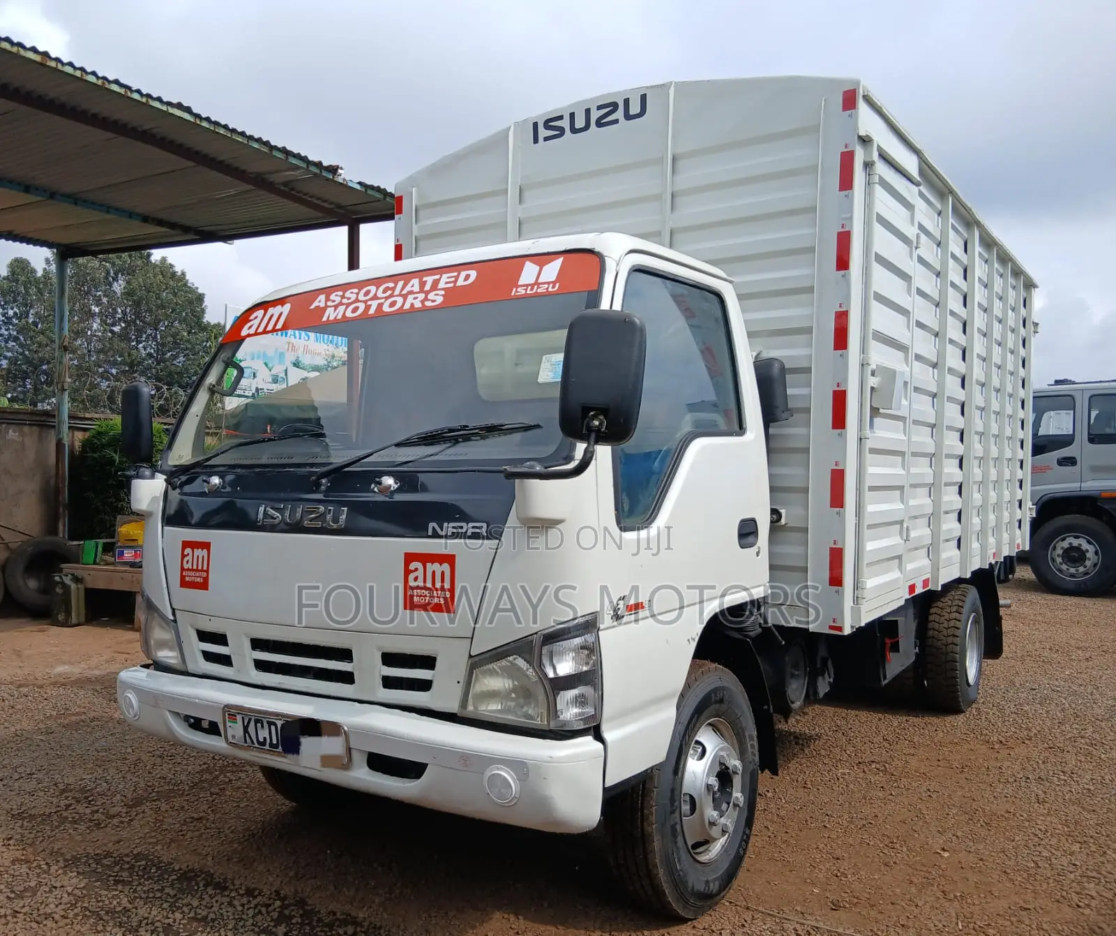 Isuzu NPR 2014
