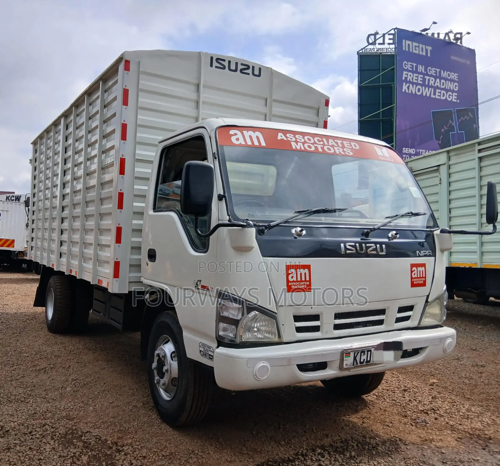 Isuzu NPR 2014