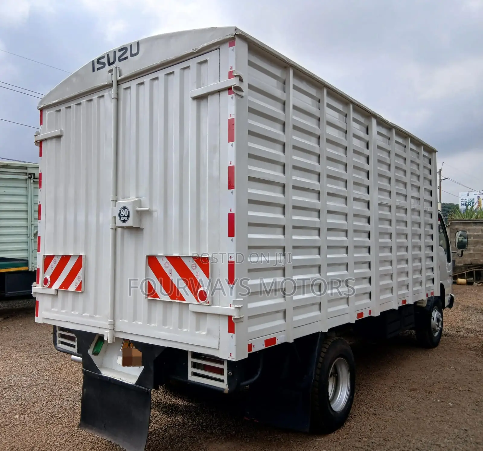 Isuzu NPR 2014