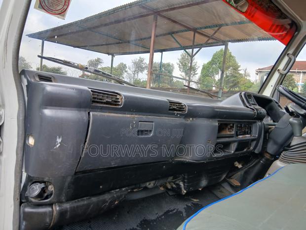 Isuzu NPR 2014 - thumbnail 8