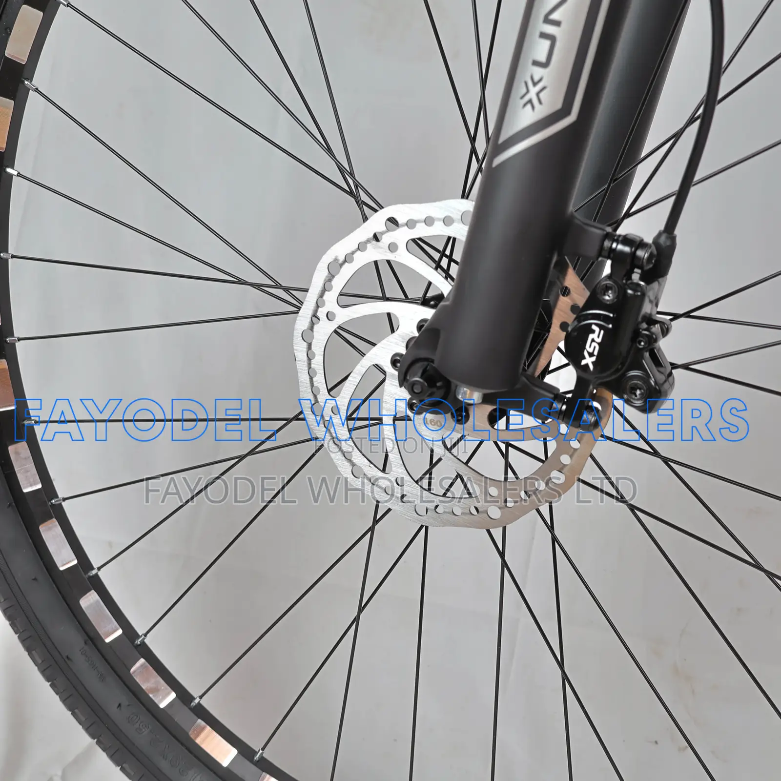 Unirox X3 29er Mountain Bike With Disc Brakes