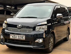 Toyota Voxy 2012 Black