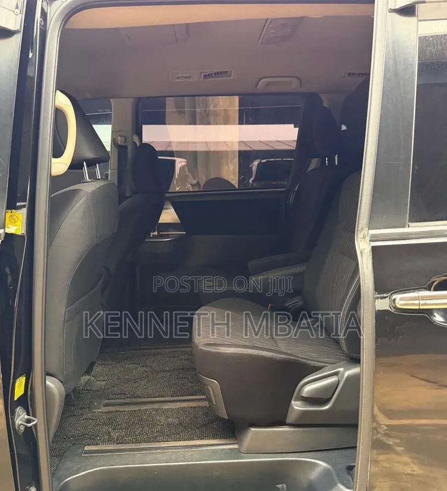 Toyota Voxy 2012 Black