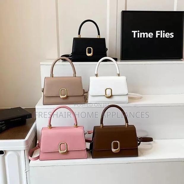 Cute and Small Handbag - thumbnail 2