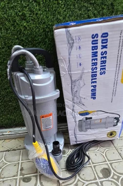 Heavy-Duty 1.0hp Maxpolar Submersible Pump (32m) - main view