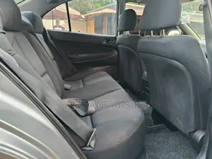 Mitsubishi Galant 1999 Silver
