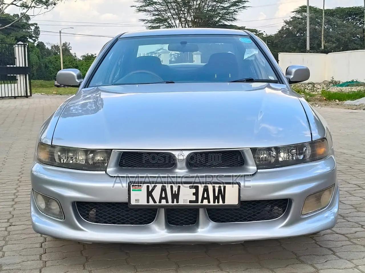Mitsubishi Galant 1999 Silver
