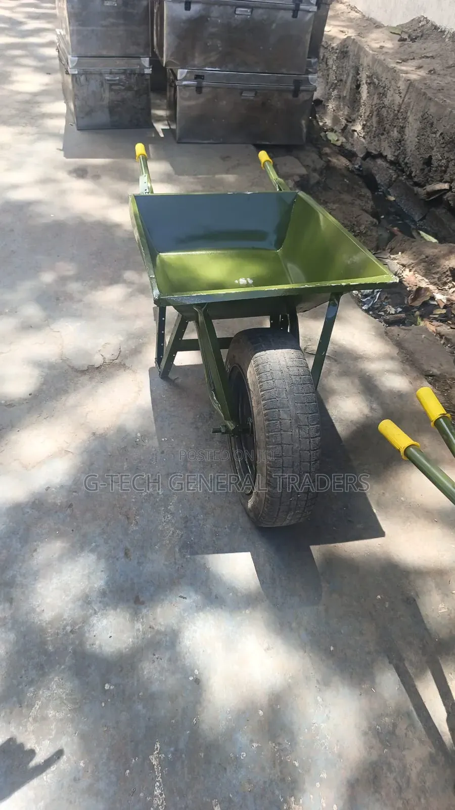 Wheelbarrow Heavy Duty With Car Tyre