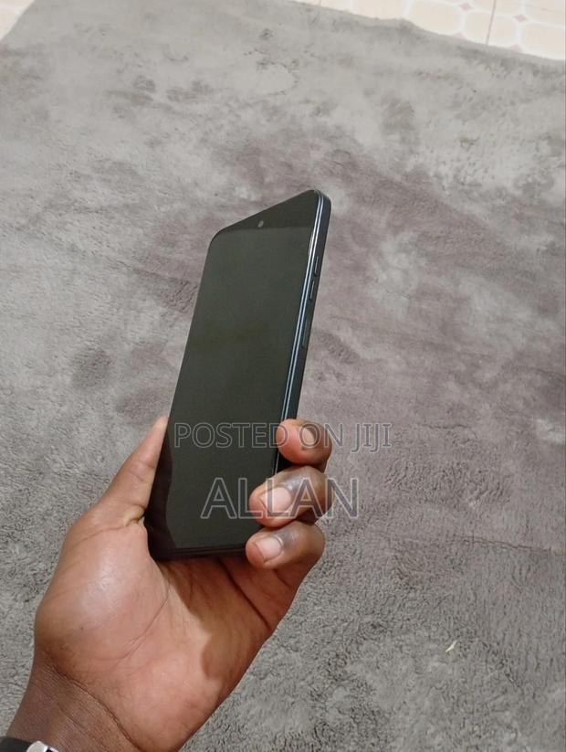 Tecno Spark 30C 128 GB Black