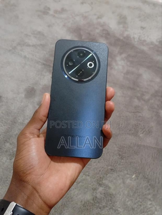 Tecno Spark 30C 128 GB Black - thumbnail 2