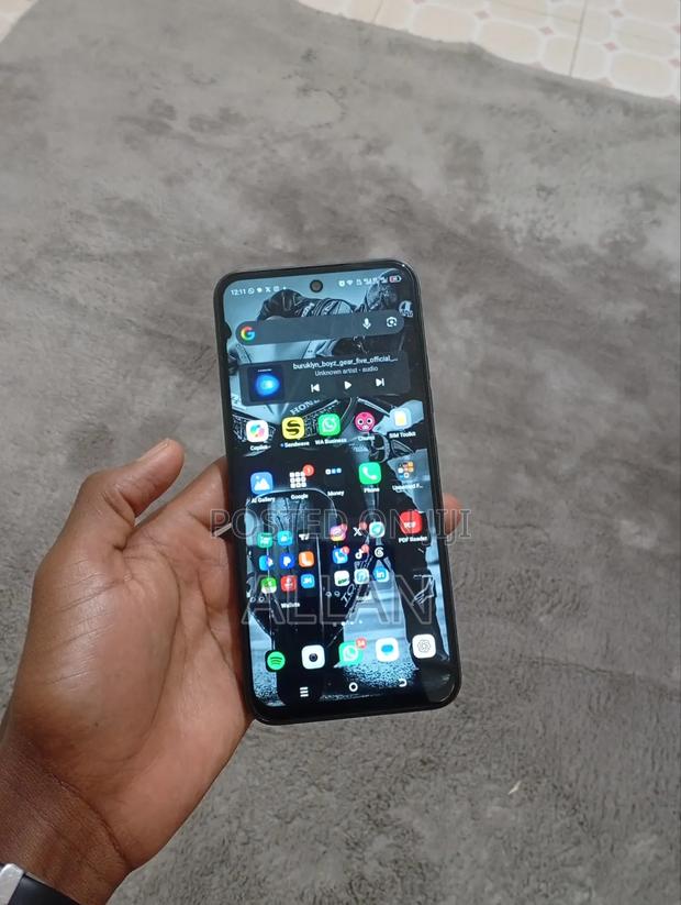 Tecno Spark 30C 128 GB Black - thumbnail 5