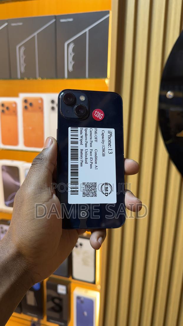 Apple iPhone 13 128 GB Black