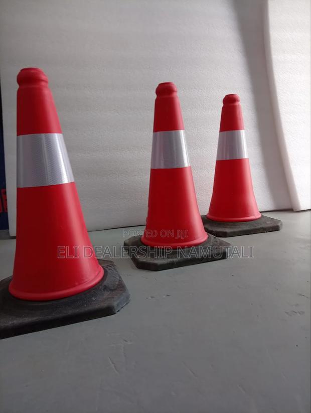 Heavy Duty Orange Traffic Cone With Reflective Collar 50cm