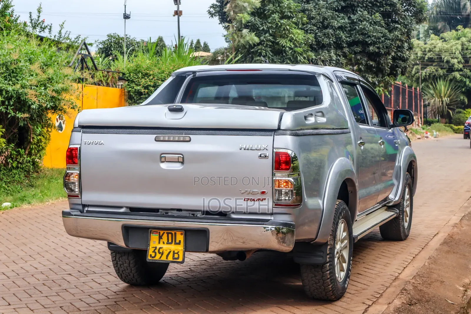 Toyota Hilux 2015 Silver