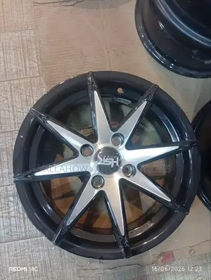 14-Inch 4-Lug Dual-Tone Sports Alloy Wheel - Star