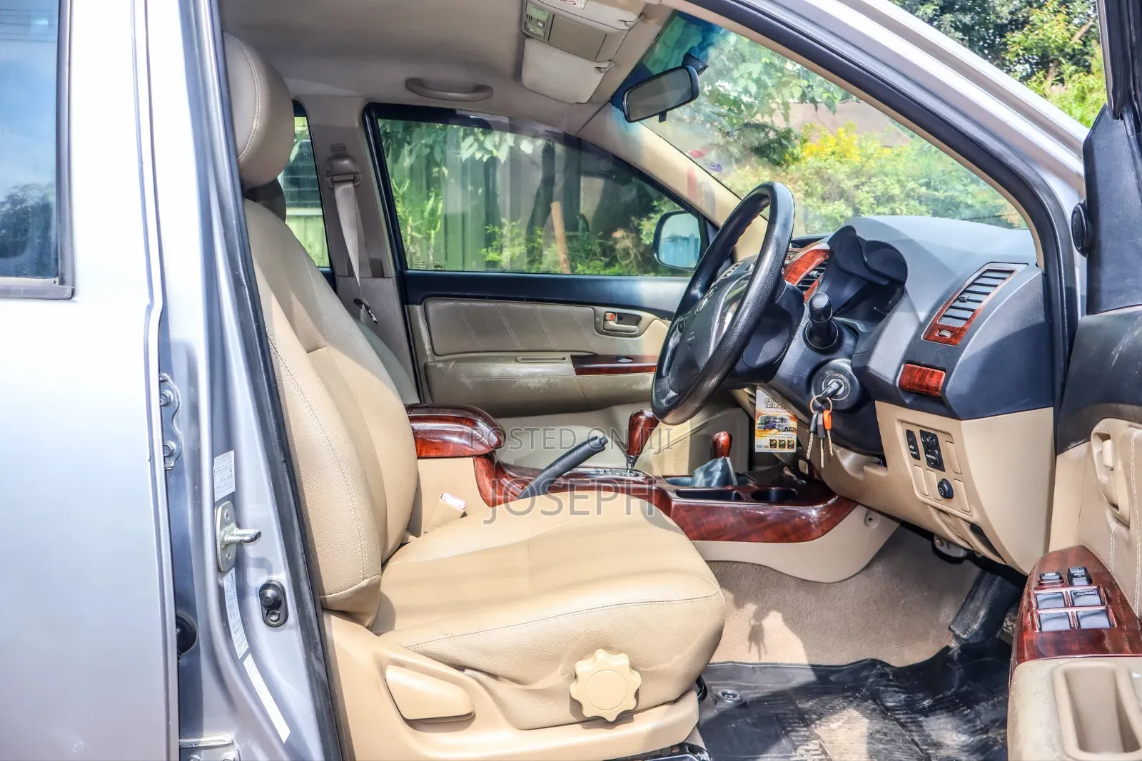 Toyota Hilux 2015 Silver