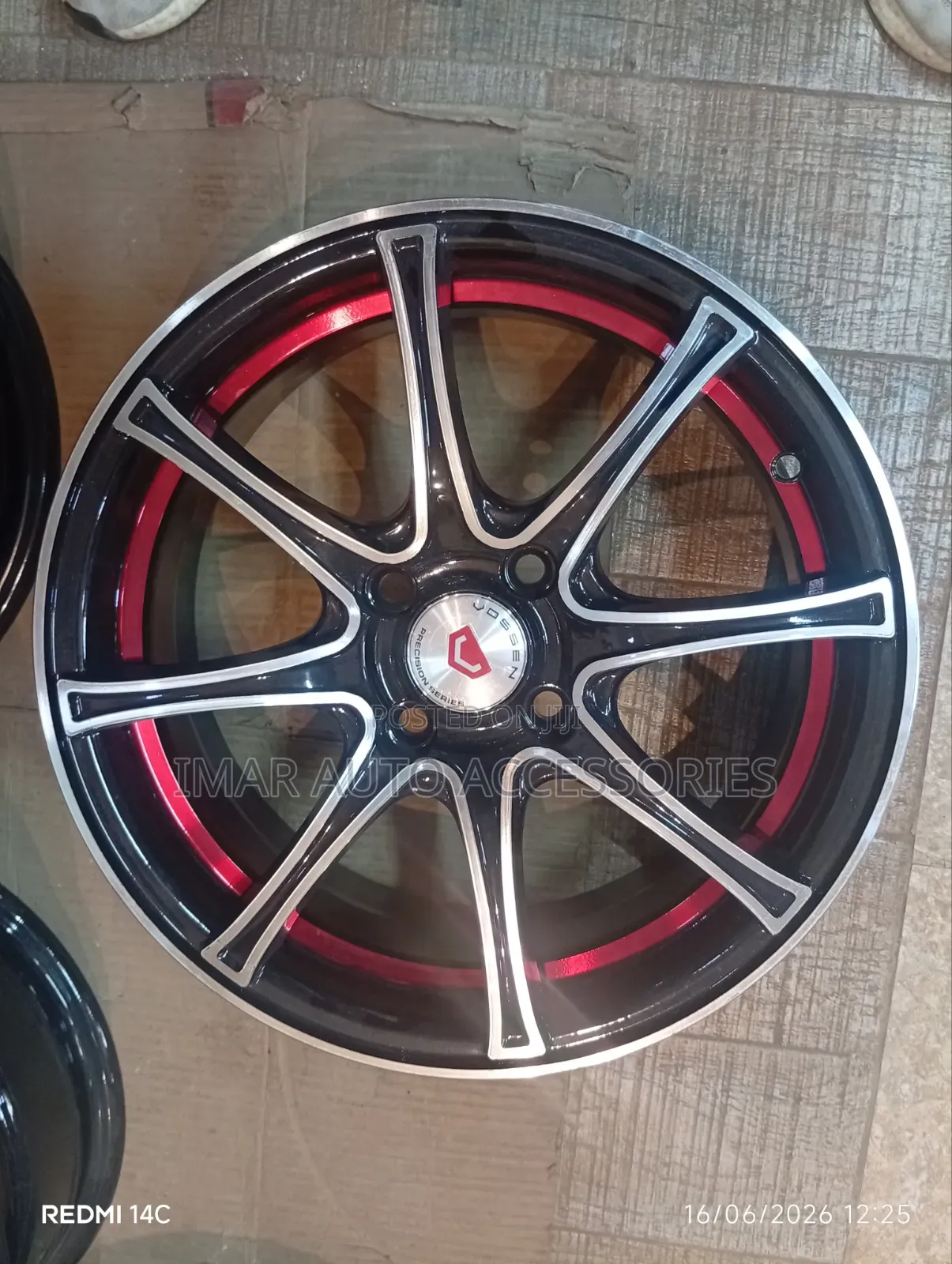 15" Vossen Style 8-Spoke Alloy Rim | Black, Silver, Red