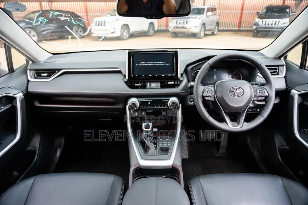 Toyota RAV4 2020 White