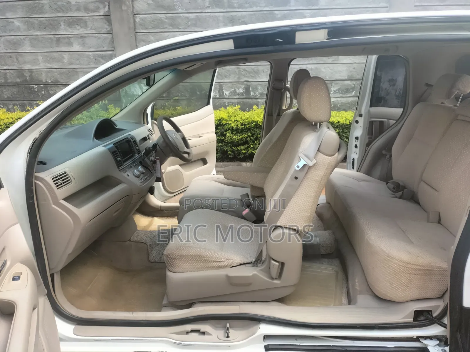 Toyota Raum 2005 White
