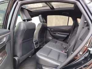 Toyota Harrier 2018