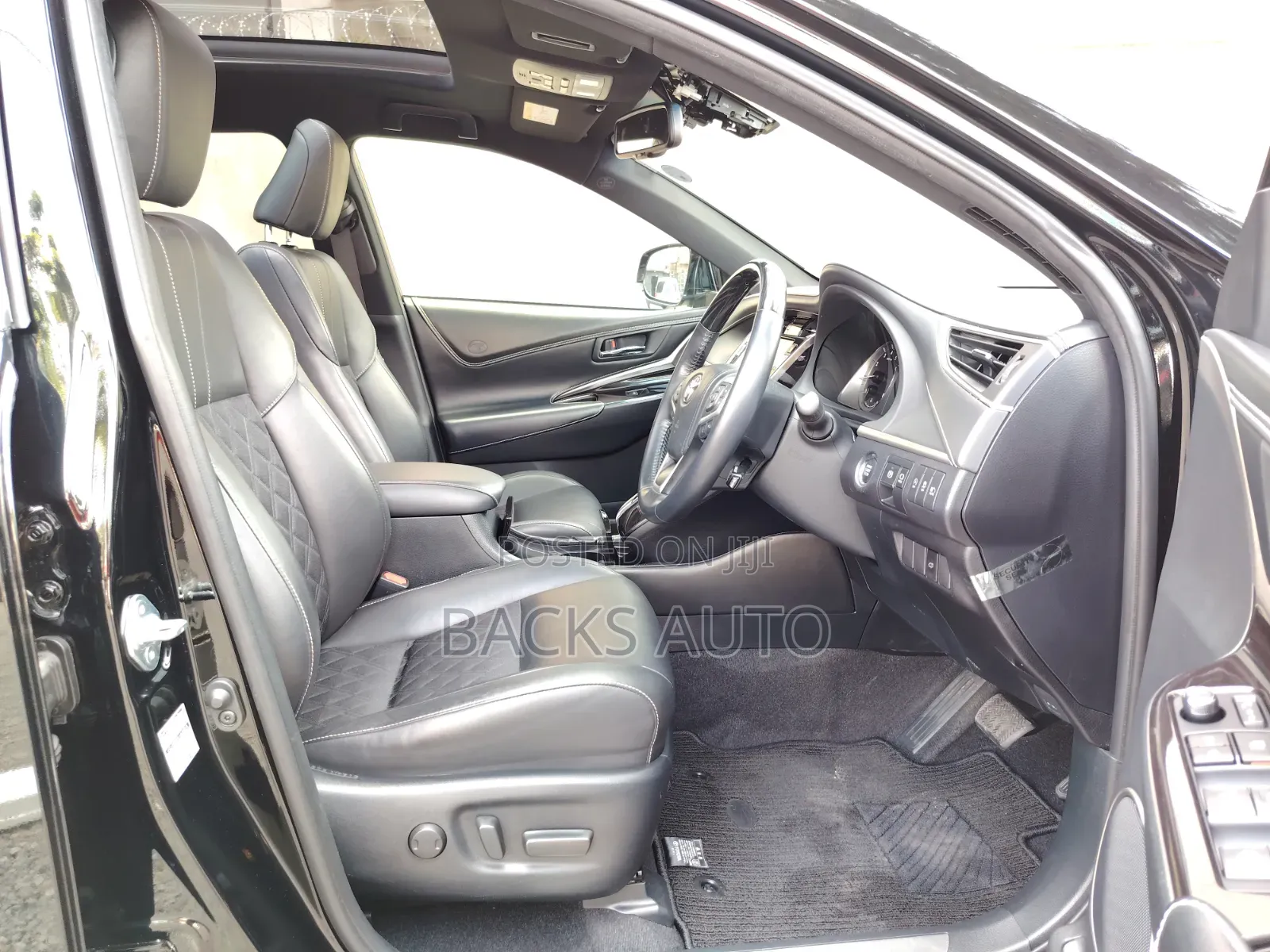 Toyota Harrier 2018