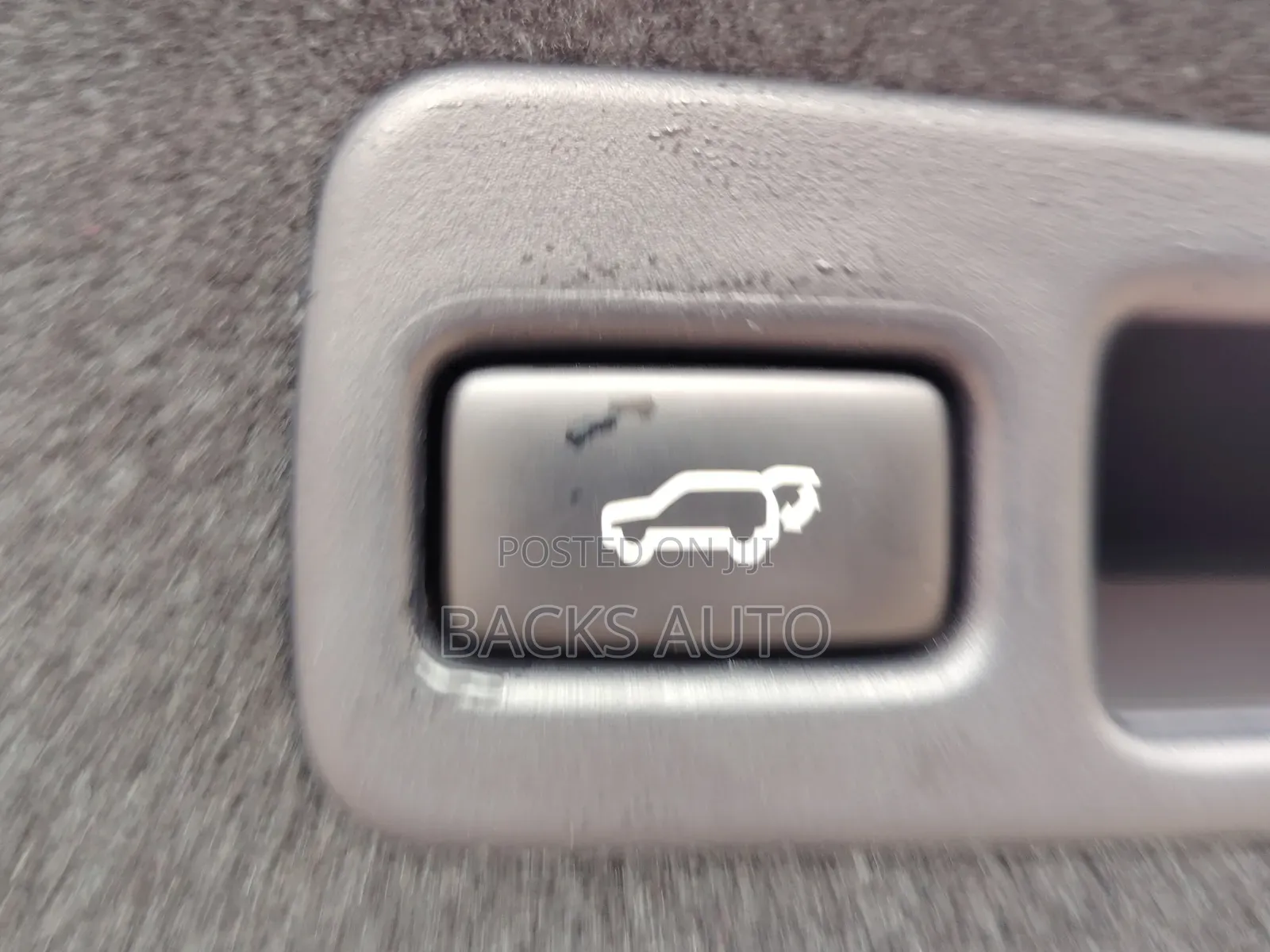 Toyota Harrier 2018