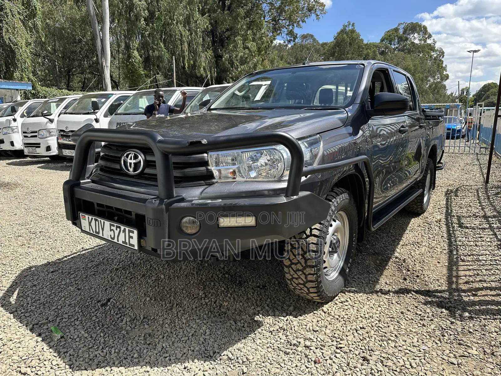 Toyota Hilux 2021 Gray