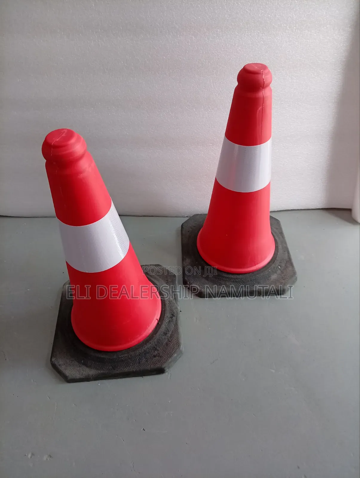 Heavy-duty Traffic Cone For Parking, Roads & Worksites