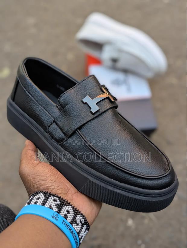 Black Rn Laceless Casual Sneakers - thumbnail 2