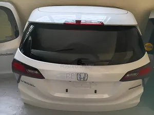 Honda Vezel 2018 Boot