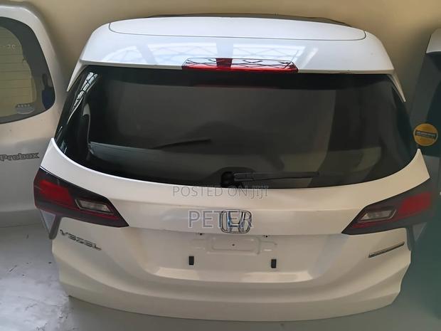 Honda Vezel 2018 Boot