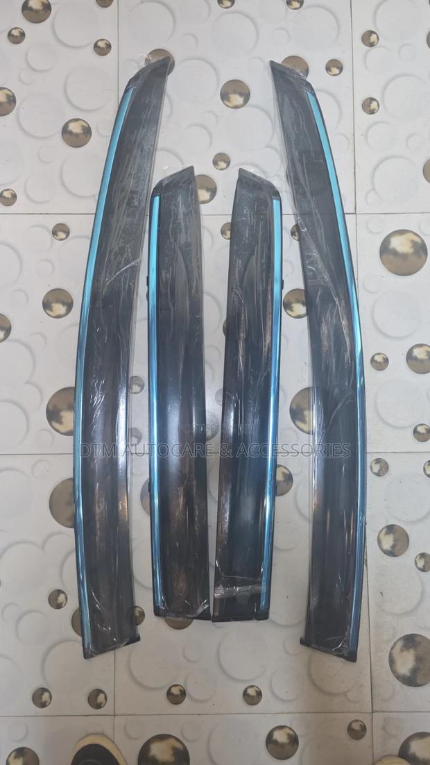 Windbreaker Honda Fit 2013-2014