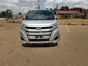 Toyota Noah 2.0 FWD (8 Seater) 2020 Silver