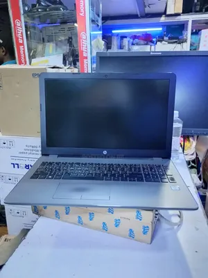 Laptop HP 15-dw1197nia 8GB Intel Core i3 SSD 256GB