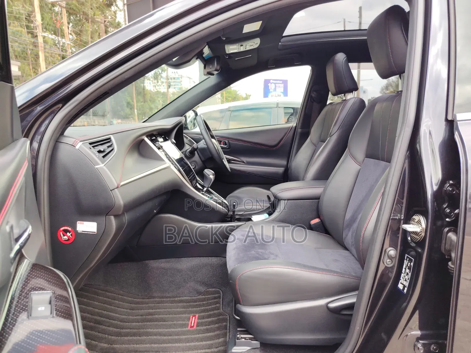Toyota Harrier 2.0 Turbo 2019