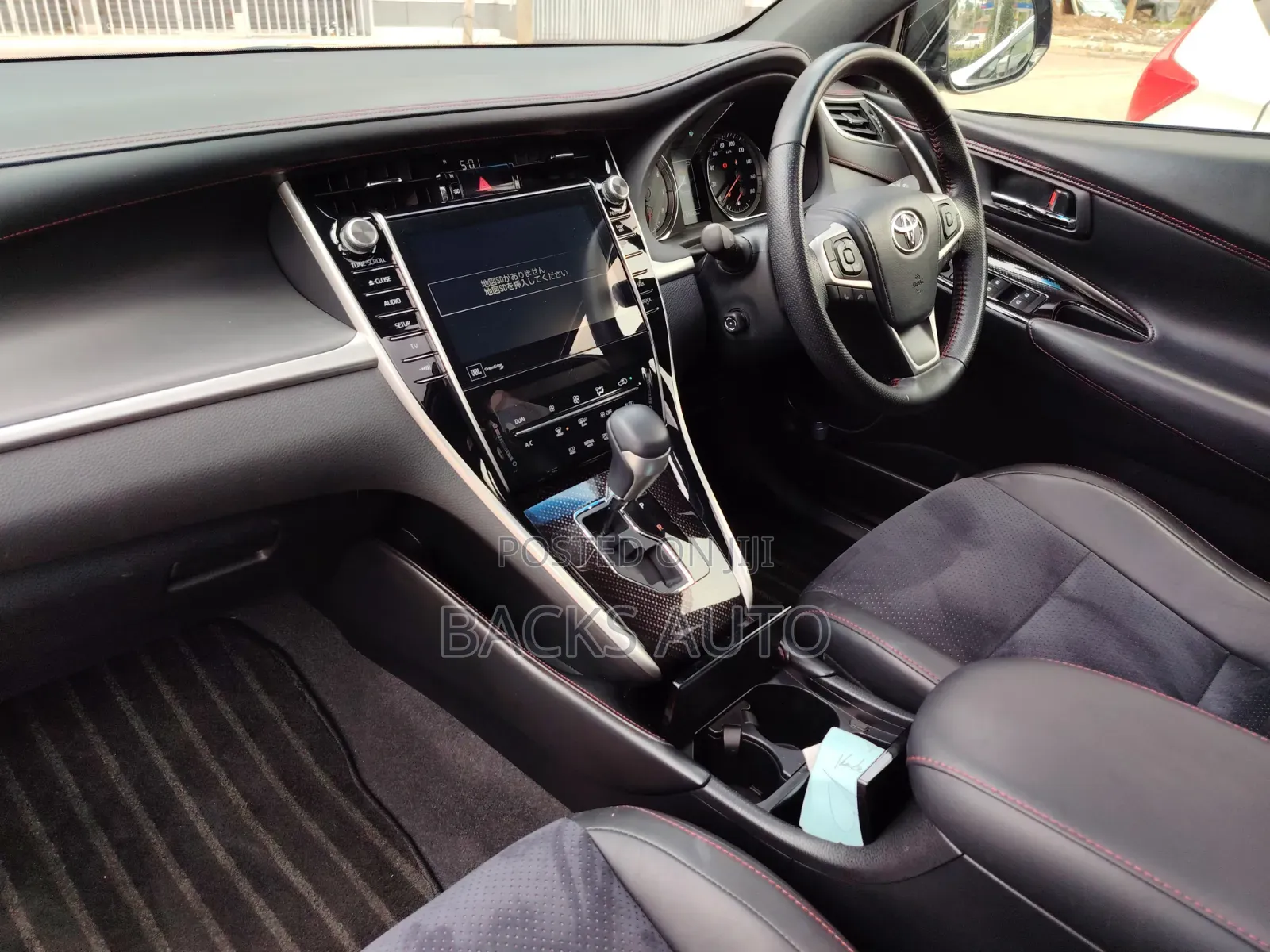 Toyota Harrier 2.0 Turbo 2019