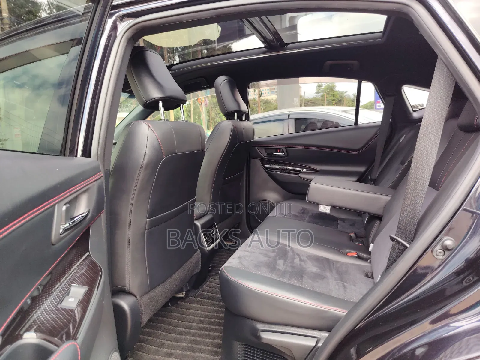 Toyota Harrier 2.0 Turbo 2019