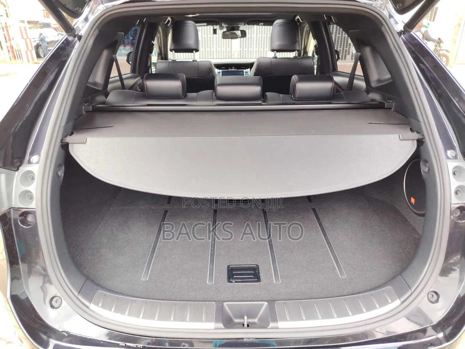 Toyota Harrier 2.0 Turbo 2019