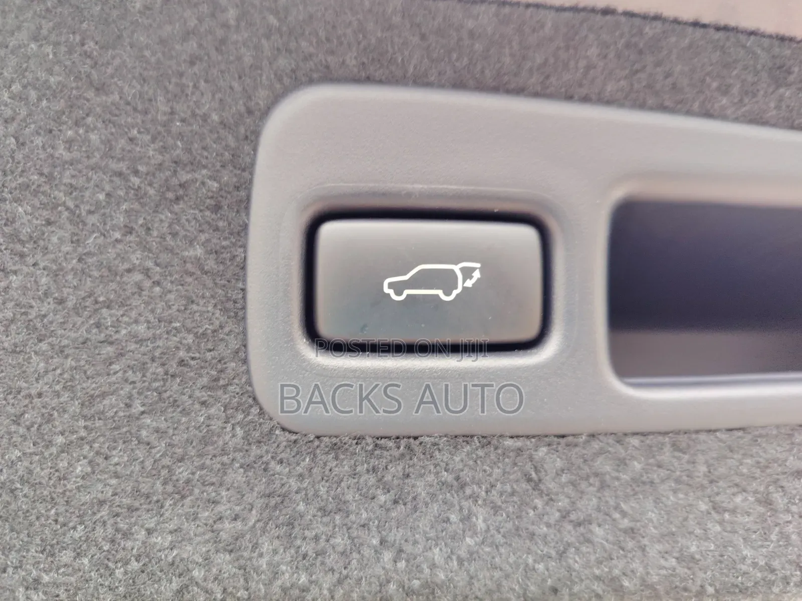 Toyota Harrier 2.0 Turbo 2019