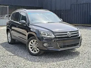 Volkswagen Tiguan 2.0 S 4Motion 2012 Black