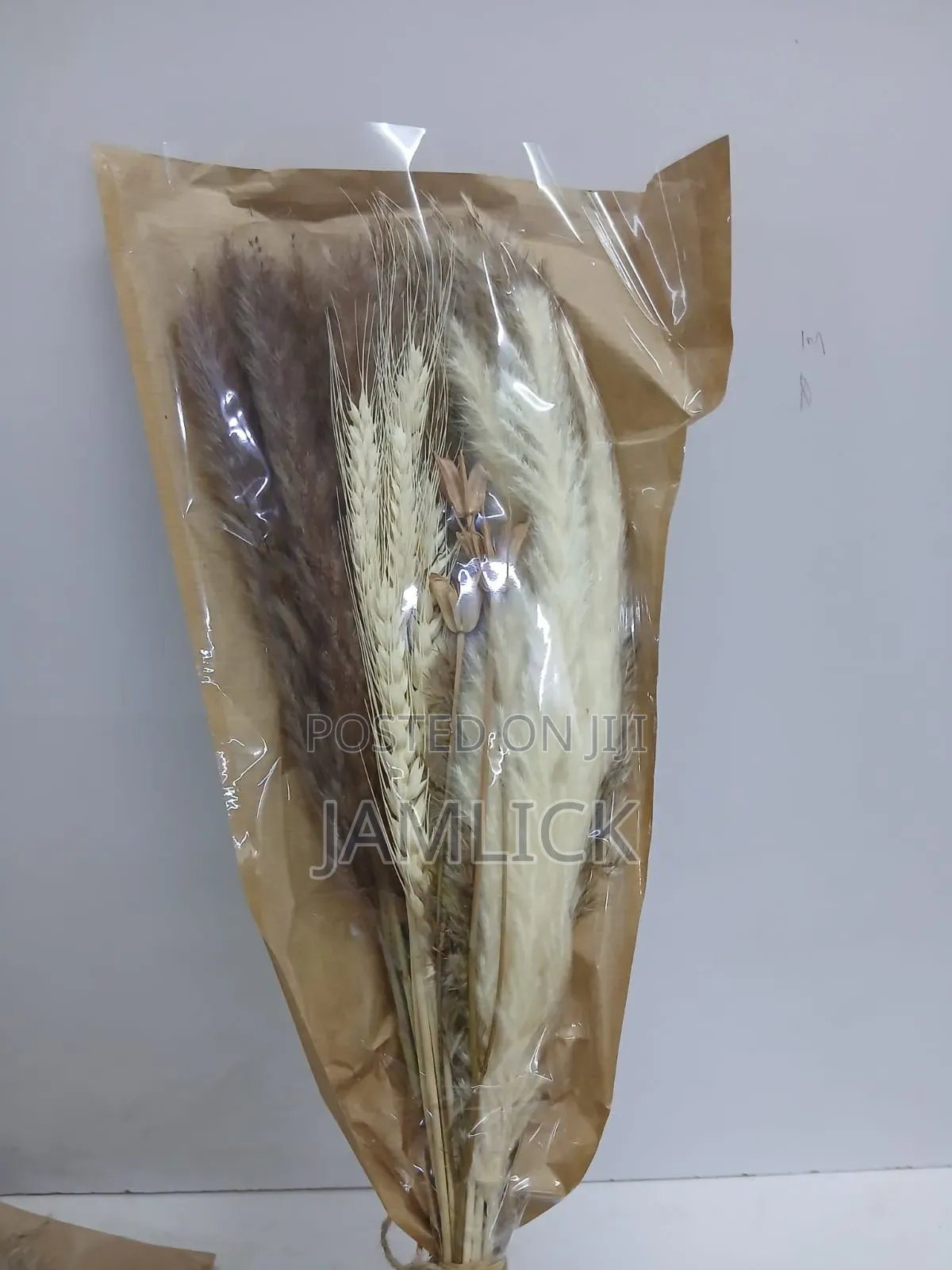 Dried Flower Bouquet - Bz