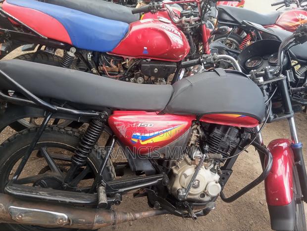 Bajaj Boxer 150 UG 2023 Red - thumbnail 4