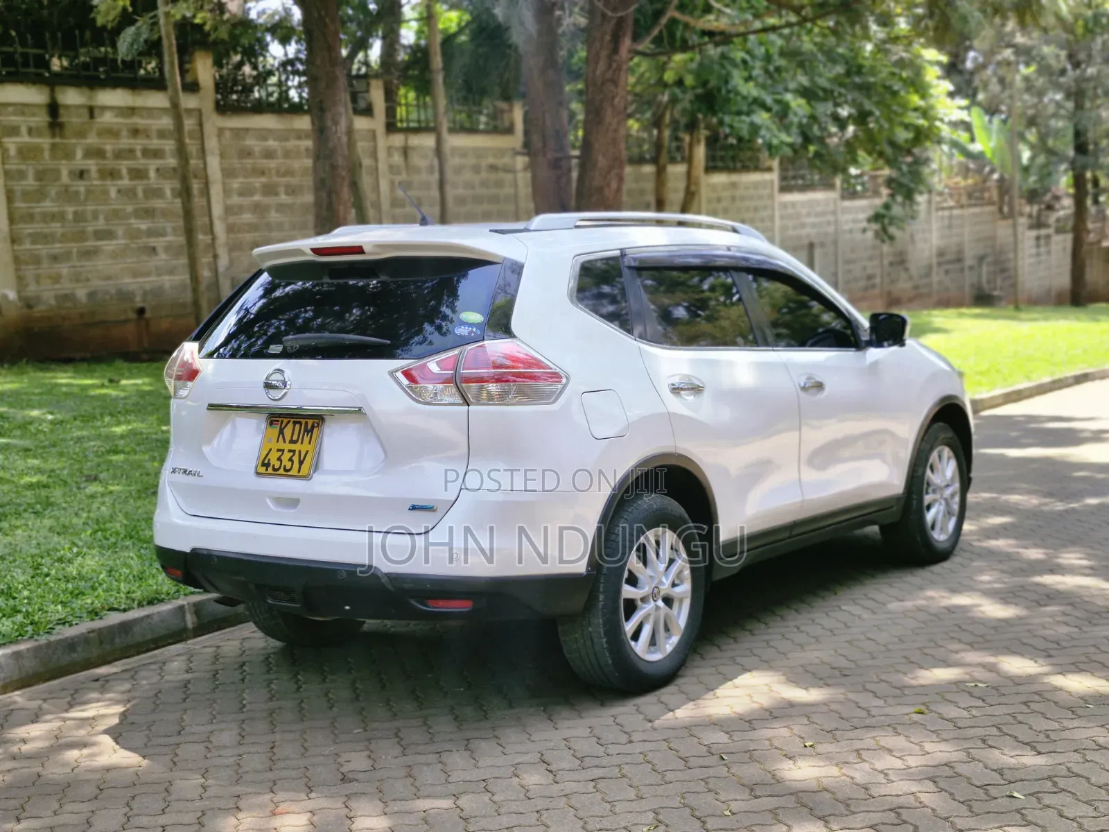 Nissan X-Trail 2017 White