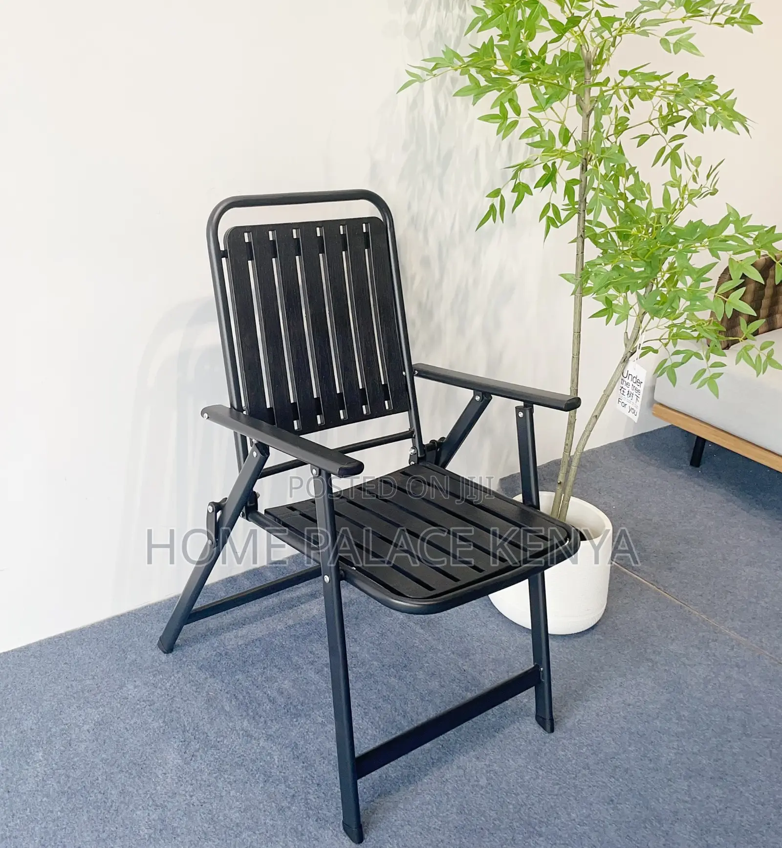 Outdoor Chair: Matte Black Heavy Duty Foldable Chair